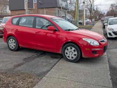 Hyundai elantra touring 2011 - Thumbnail 3