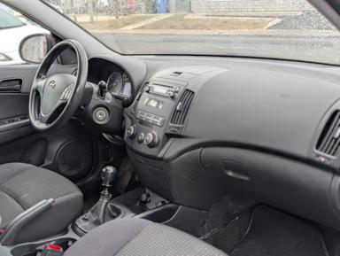 Hyundai elantra touring 2011 - Thumbnail 10