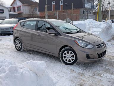Hyundai accent hatchback 2013 - Thumbnail 4