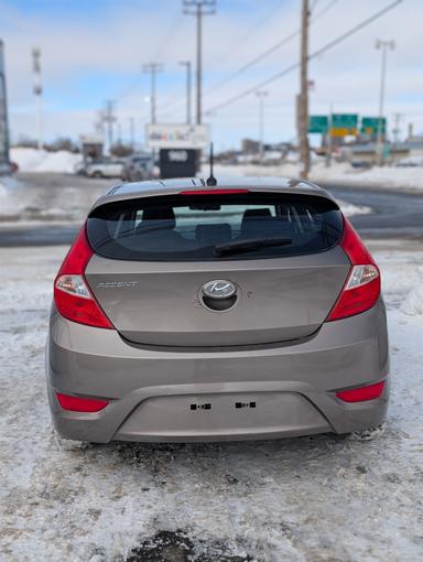 Hyundai accent hatchback 2013 - Thumbnail 6