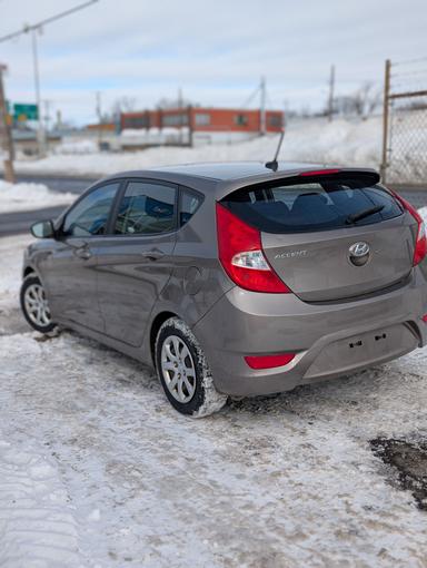 Hyundai accent hatchback 2013 - Thumbnail 7