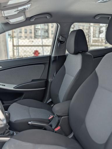 Hyundai accent hatchback 2013 - Thumbnail 9
