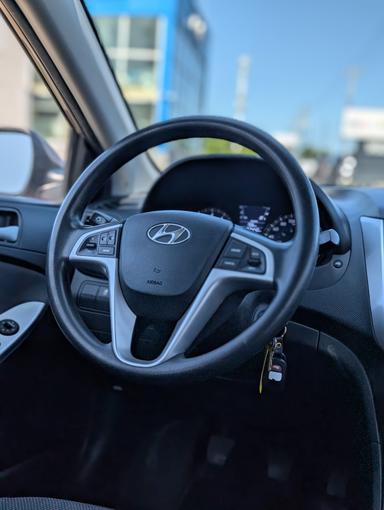 Hyundai accent hatchback 2013 - Thumbnail 10