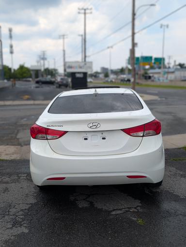 Hyundai Elantra 2013 - Thumbnail 5