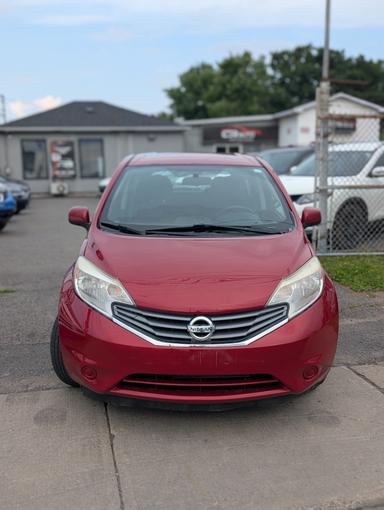 Nissan versa hatchback 2014 - Thumbnail 2