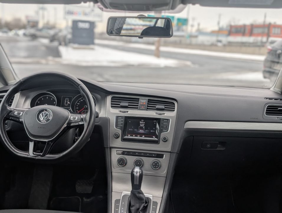 Volkswagen Golf 2015 - Image 11