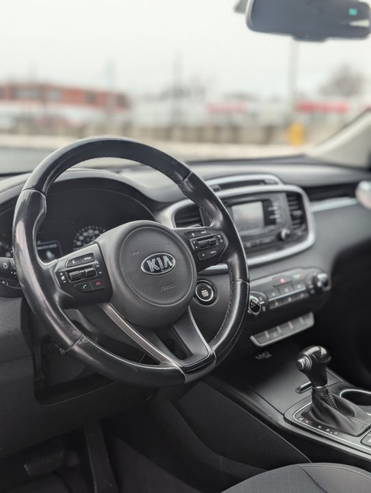 Kia Sorento 2016 - Image 10