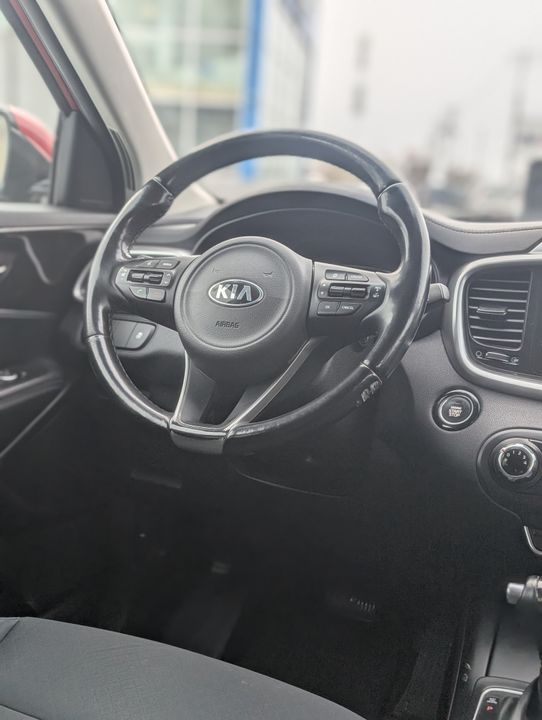 Kia Sorento 2016 - Image 14