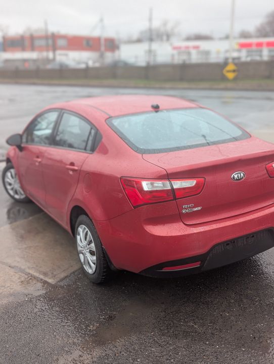 Kia Rio 2015 - Image 8