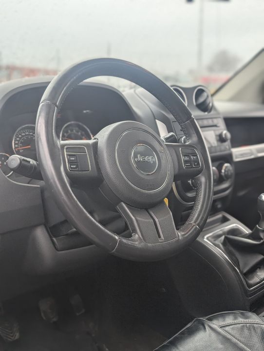 Jeep Compass 2014 - Image 8