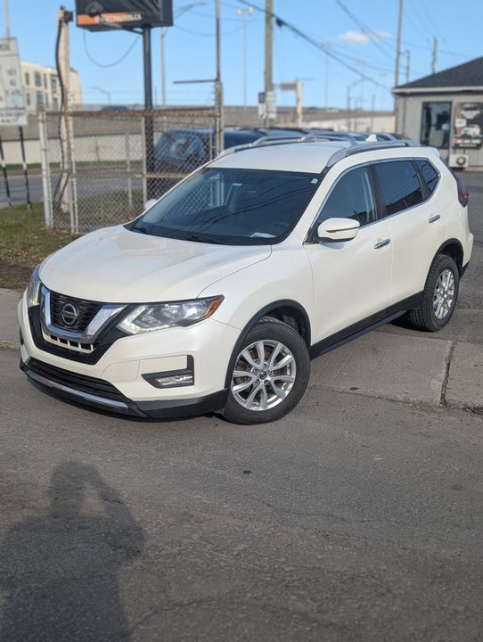 Nissan Rogue 2018 - Image 1