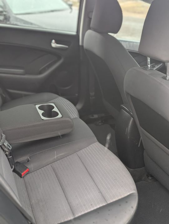 Kia Forte 2017 - Image 15